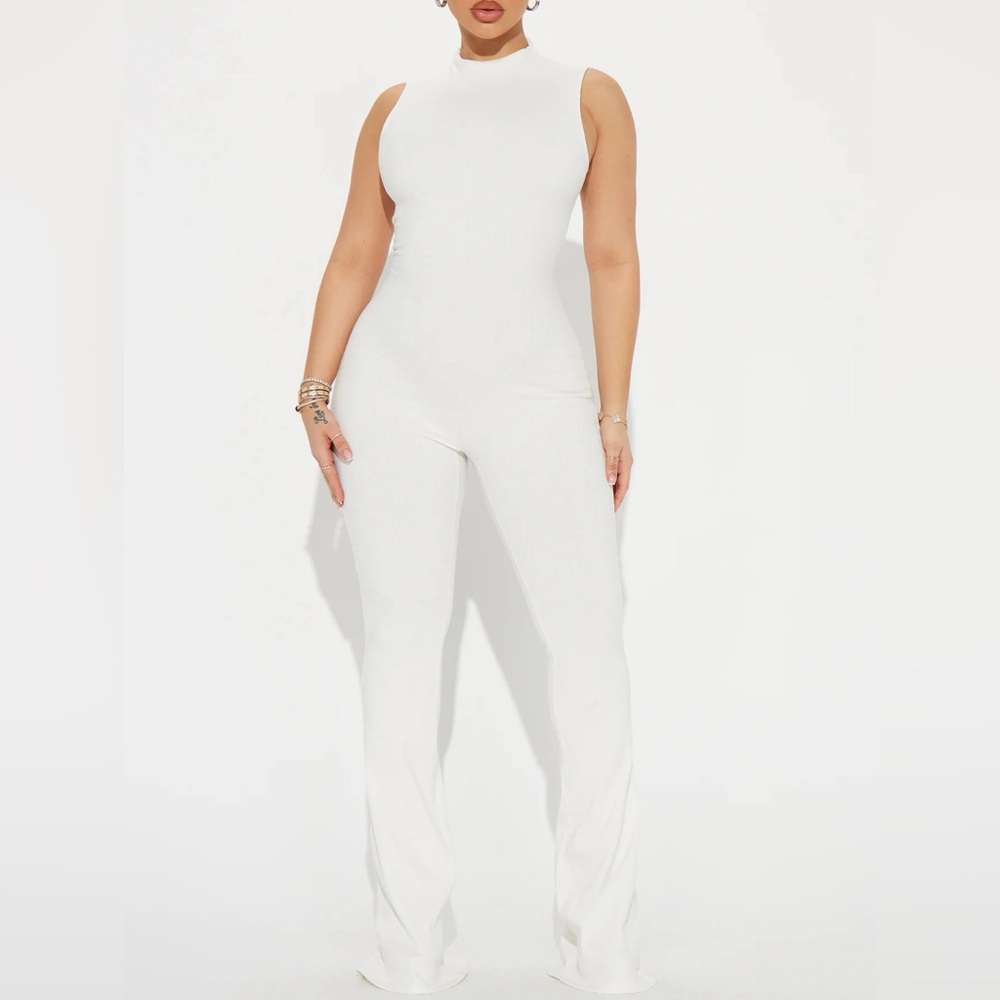 Amber Snatched Flare Jumpsuit - White